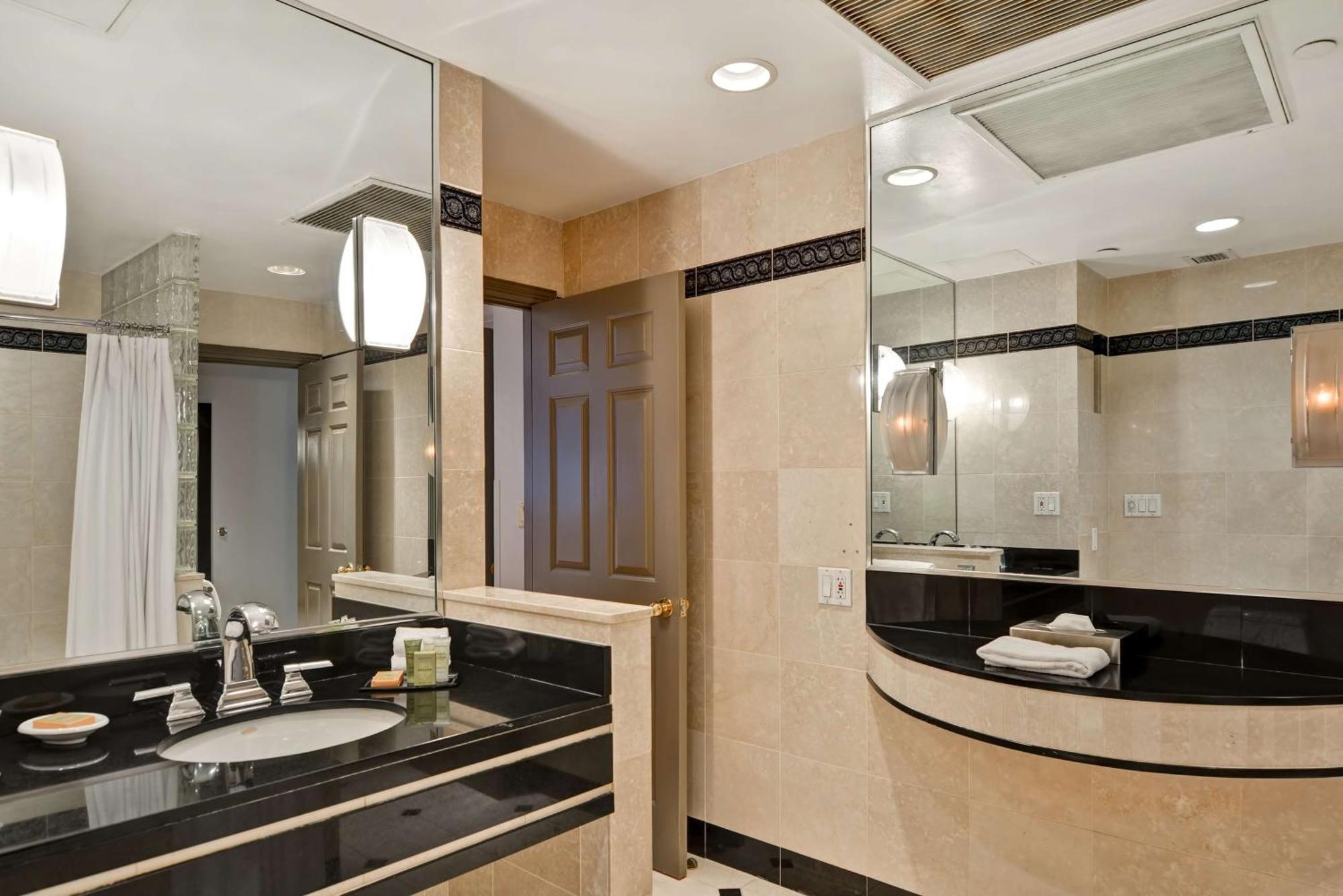 The Cincinnatian Curio Collection By Hilton Ngoại thất bức ảnh